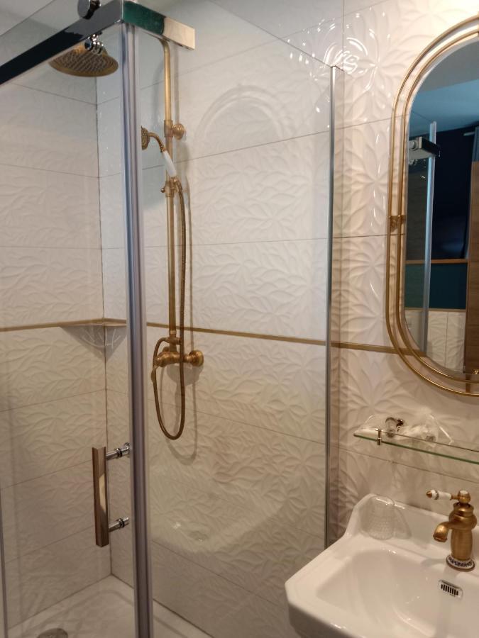 La Belle Epoque & Spa Cournon-d'Auvergne Ngoại thất bức ảnh